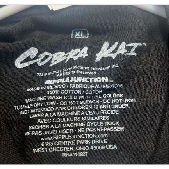 Cobra‎ Kai karate T-shirt NWT- Men XL - Picture 2 of 5